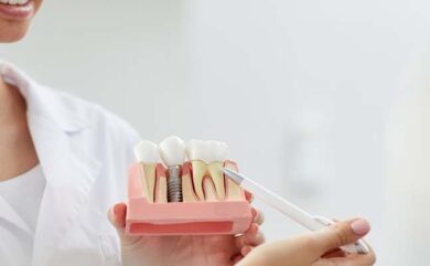 Kann eine Zahnimplantatbehandlung unter Vollnarkose durchgeführt werden?